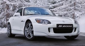 Honda S2000: легендарный японский родстер с уникальным мотором