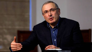Песков заявил о попытках Ходорковского раскачать обстановку в России