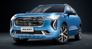 Новый гибридный кроссовер Haval Jolion официально поступил в продажу в Таиланде