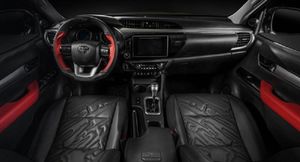 Крошечную Toyota превратили в сумасшедший спорткар с мотором от Kawasaki Ninja