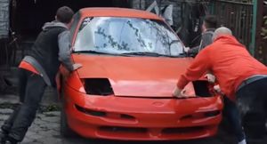 Россияне строят необычную «Волгу», похожую на Bugatti Chiron. Кузов уже готов