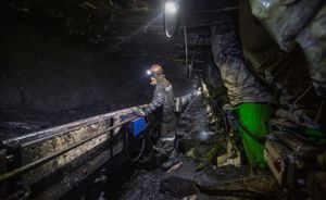 Власти Кузбасса потребовали у шахтеров дать клятву горняка  (опрос)