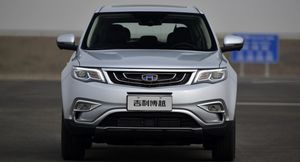 Geely обещали привезти в Россию недорогой Atlas Pro и KX11