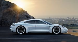 Porsche рассказал о новинках для России в 2022 году