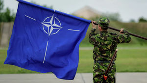 Лавров назвал НАТО проектом по освоению бесхозной земли