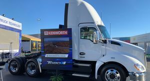 Компания Kenworth презентовала новый грузовик с электродвигателем