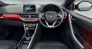 Он лучше Kia Sportage и всего за миллион рублей: владельцы Tata Harrier не нашли в нем недостатков