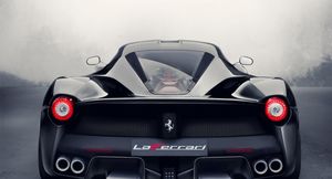 Компания Ferrari зачем то тестирует прототип гибридного суперкара LaFerrari