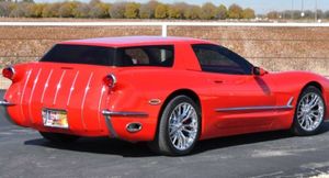 На торги выставили необычный универсал Chevrolet Corvette в духе 50-х