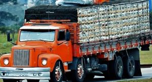 Перекошенные фуры: Бразильский тюнинг грузовиков непонятен российским дальнобойщикам