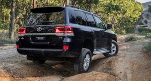 Toyota возобновила выпуск запчастей для Land Cruiser 40