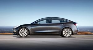 У Tesla Model S появился новый режим езды