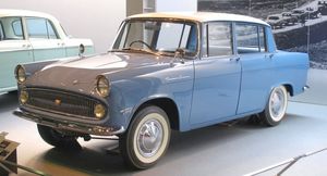 На продажу выставили Toyota Corona 1966 года