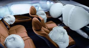 Наличие 6 подушек безопасности в машине станет обязательным, но не у нас