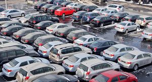 Средняя цена на автомобили с пробегом в России превысила 1 млн рублей