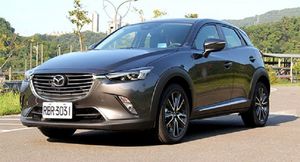 Кроссоверы Mazda CX-5, Toyota Venza, Lexus RX: Альтернатива Hyundai Creta за 2.2 млн. руб