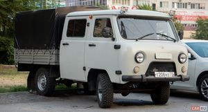 Японский автолюбитель предпочел российскую УАЗ «Буханку» внедорожнику Land Rover Defender