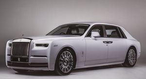 Компания Rolls-Royce представила Phantom Orchid — уникальную версию седана для Сингапура