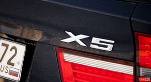 На тестах замечен прототип обновленного кроссовера BMW X5 M 2023