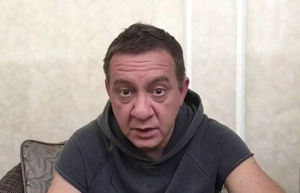 Муждабаев предложил разлагать армию РФ, доказывая русским их «украинство»
