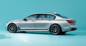 Премиальный седан BMW 7-Series заметили на тестах с меньшим количеством камуфляжа