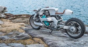 Самый «ледяной» мотоцикл: Yamaha GTS 1000 Sub Zero