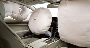 Автомобильные подушки безопасности и особенности их работы