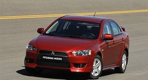 Владелица «девятого» Mitsubishi Lancer рассказала о проблемах машины