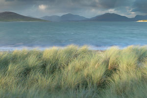 Безмятежные пейзажи Внешних Гебридских островов в Шотландии