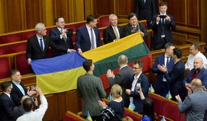 Литовский депутат объявил Украину неполноценно независимой