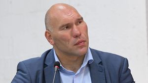 Депутат Госдумы Валуев предложил экспортировать навоз