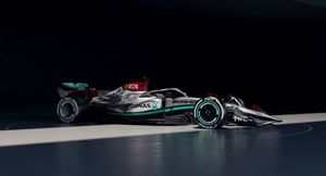 Марк Хьюз рассказал об особенностях компоновки нового болида Mercedes W13 F1 сезона 2022 года