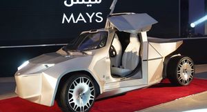 Компания Mays из Омана представила свой первый электрокар — он очень дорогой и с очень необычным дизайном