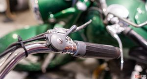 В царской России завод Лейтнера выпускал мотоцикл «Россия»