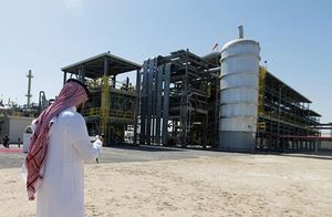 WSJ: Саудовская Аравия ведет переговоры о продаже нефти Китаю в юанях