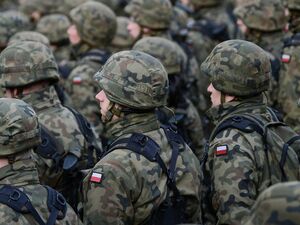 Польша создаст внебюджетный фонд для перевооружения армии
