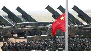 Китайская армия проведет серию операций вблизи Тайваня