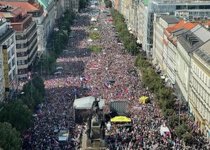 Участники митинга в Праге потребовали отставки правительства