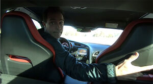 Водитель Corvette установил мировой рекорд по движению задним ходом