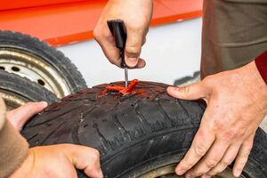 Как устранить «дырку» в резине? Обсуждаем ремонт прокола шины