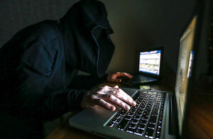 Мошенники взламывают соцсети и обогащаются. Почему они остаются непойманными?
