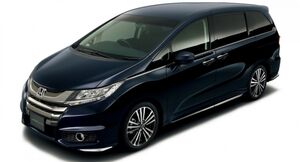 В Россию привезли минивэн Honda Odyssey за 5,5 млн рублей