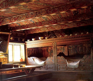 Кровать в алькове — уютные традиции предков