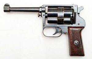 Зачем в Советском Союзе создали револьвер со спиртовыми патронами