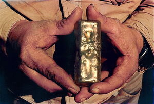Одержимые золотой лихорадкой: 10 шокирующих снимков с рудников Серра Пелада