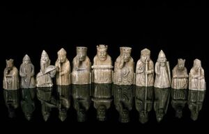 Шахматная тайна: как шахматная фигура стоимостью в миллион долларов была найдена в ящике кухонного стола