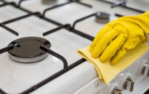 Научили чистить решетку на газовой плите от нагара: идеально чистая, даже не верится (год не чистила). И без покупных средств - за 20 мин