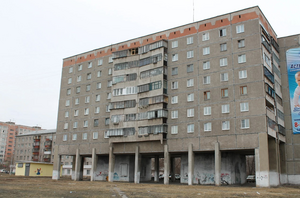 Почему на Севере многоэтажки и обычные дома строят «на курьих ножках»