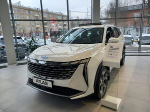 "Крутое пике" российского авторынка: продажи новых автомобилей резко упали