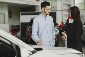 Секреты автосалонов: как не переплатить при покупке нового автомобиля
